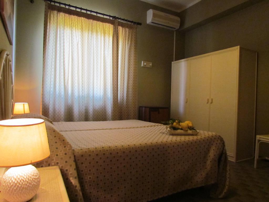 Pietra Pomice Hotel リーパリ エクステリア 写真
