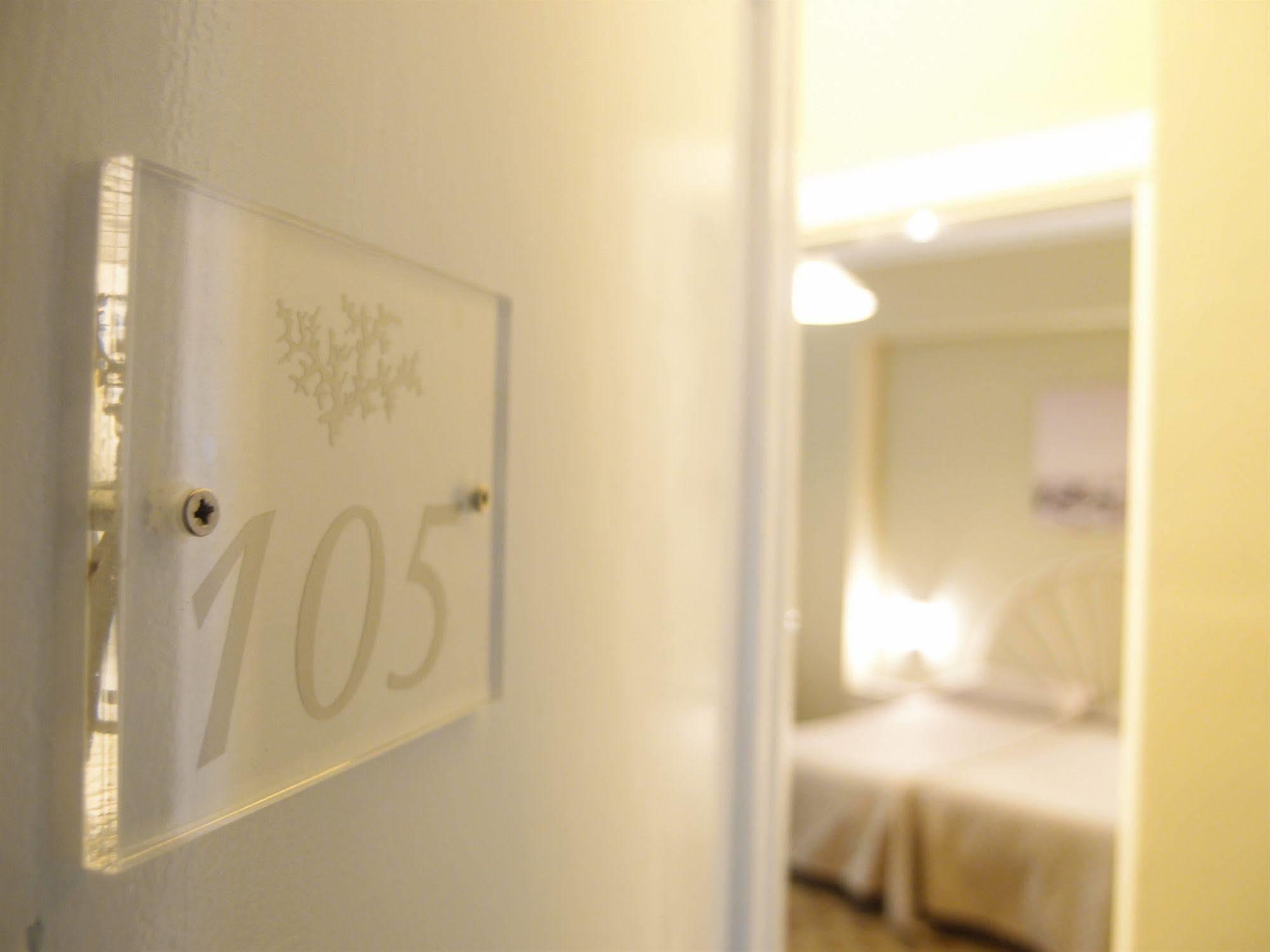 Pietra Pomice Hotel リーパリ エクステリア 写真