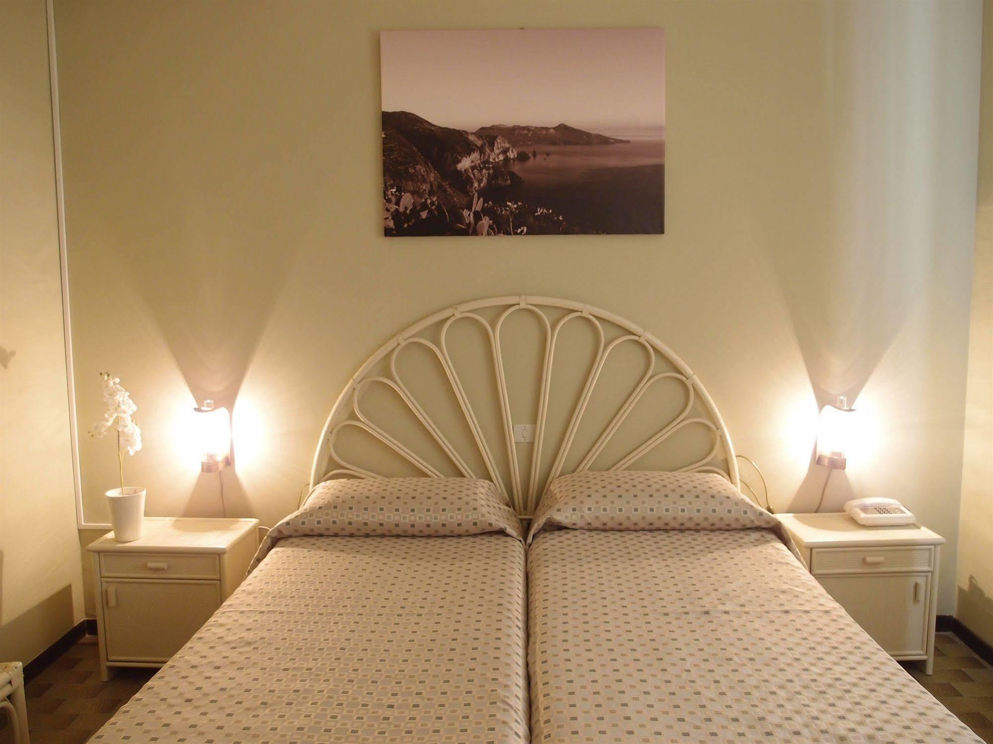 Pietra Pomice Hotel リーパリ エクステリア 写真