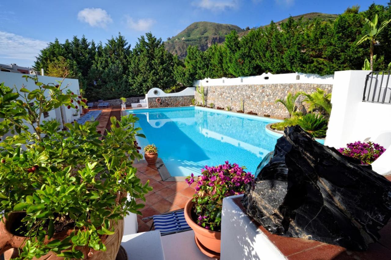 Pietra Pomice Hotel リーパリ エクステリア 写真